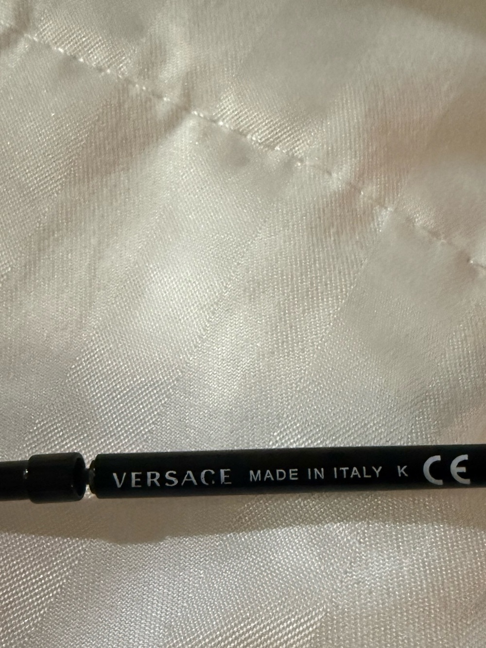 Versace 4337 GB1/87 Black Gold Round Sunglasses - Picture 8 of 8